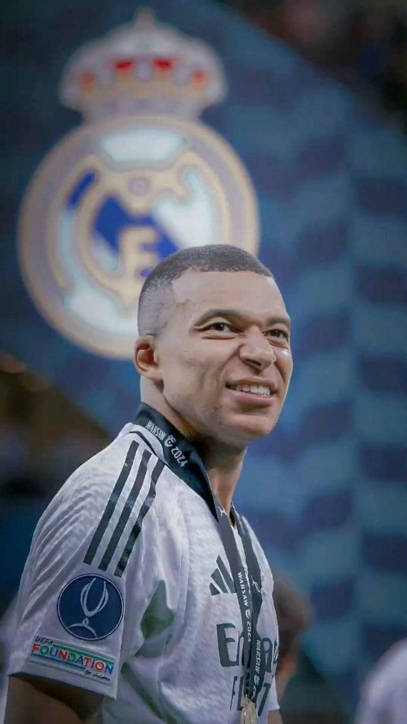 hình ảnh mbappe ngầu